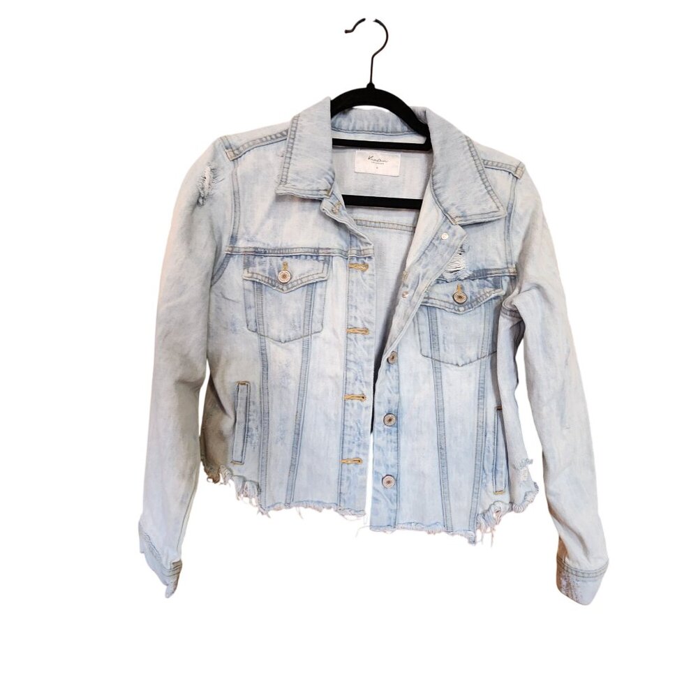 KanCan Los Angeles Distressed Light Wash Denim Jacket Womens M Raw Hem